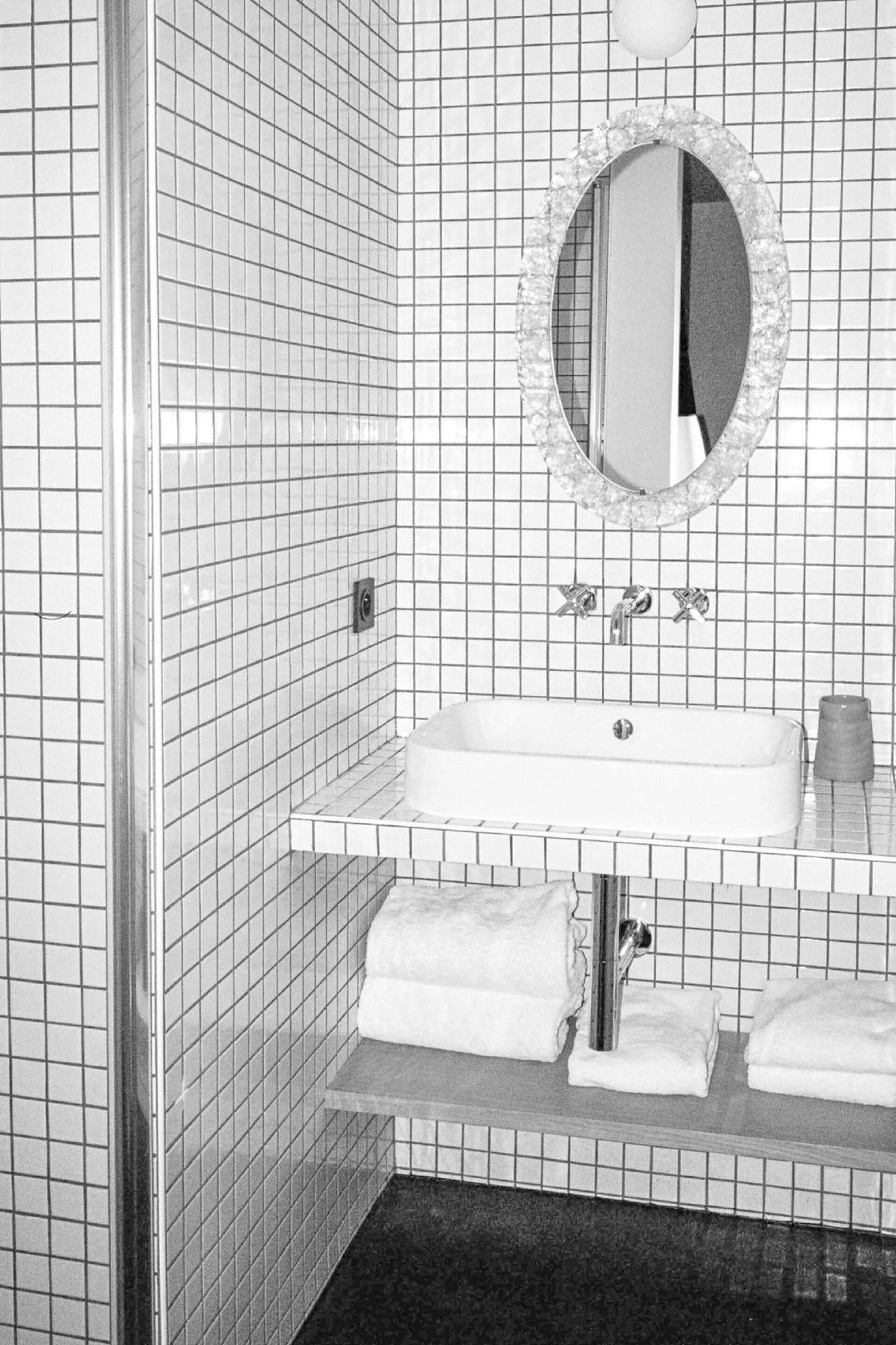 Hotel Habituel Paris Exteriör bild